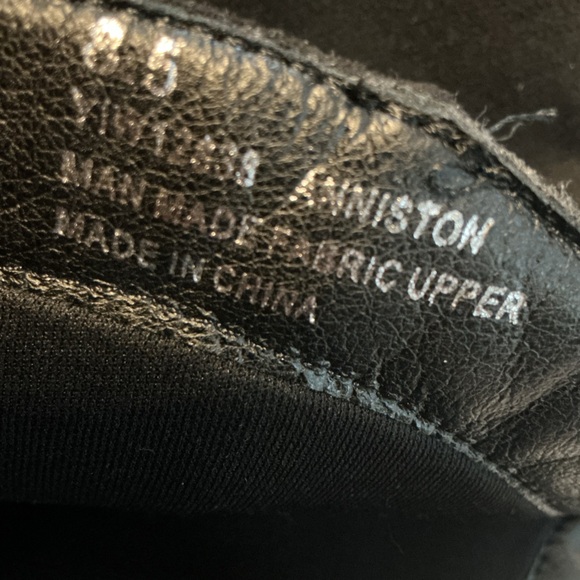 Elegant Black Glitter Heeled Boots - Picture 8 of 9